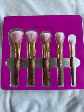 tarte Goal Getters Contour Brush Set - Rosegold NWOT